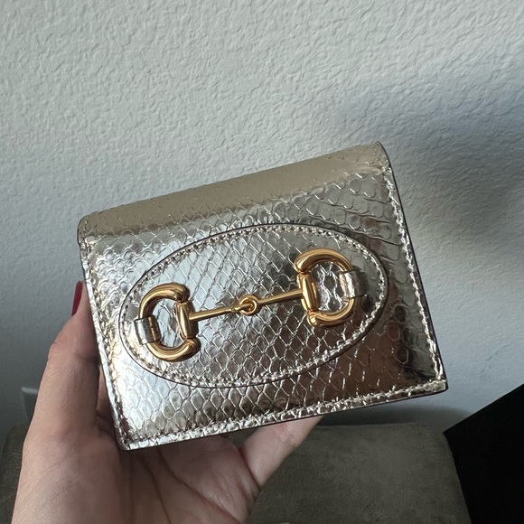 Brand New Authentic GUCCI Horsebit gold python wallet - Picture 8 of 11